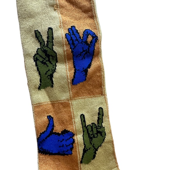 V K Nagrani Socks NWT - Picture 2 of 4